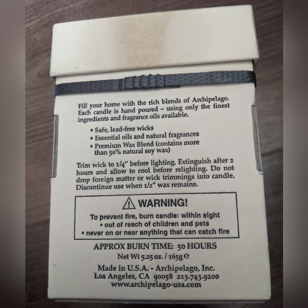 [NIB] Archipelago - Mandarin Pineapple Soy Wax Scented Candle | 5.25 oz (50 Hrs) - Picture 9 of 14